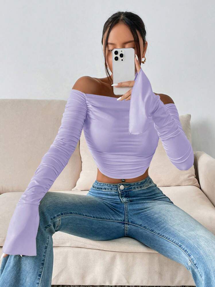 Top court à épaules dénudées